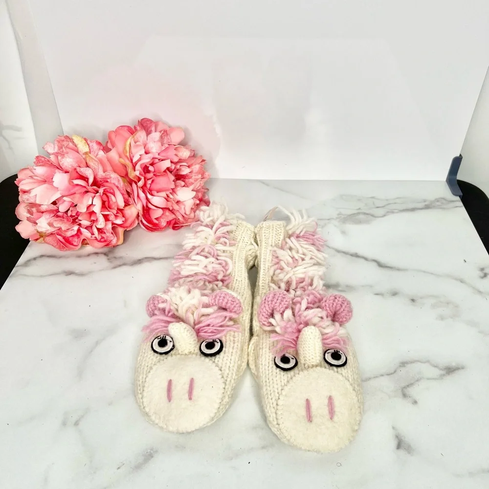 ❗️NWT❗️FLEECE LINED KNIT UNICORN MITTENS WOMEN OR KIDS